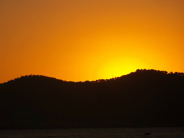 ATARDECER Naturaleza Color (Digital)