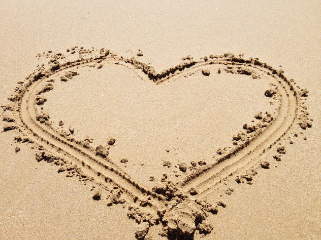 SUMMER LOVE
