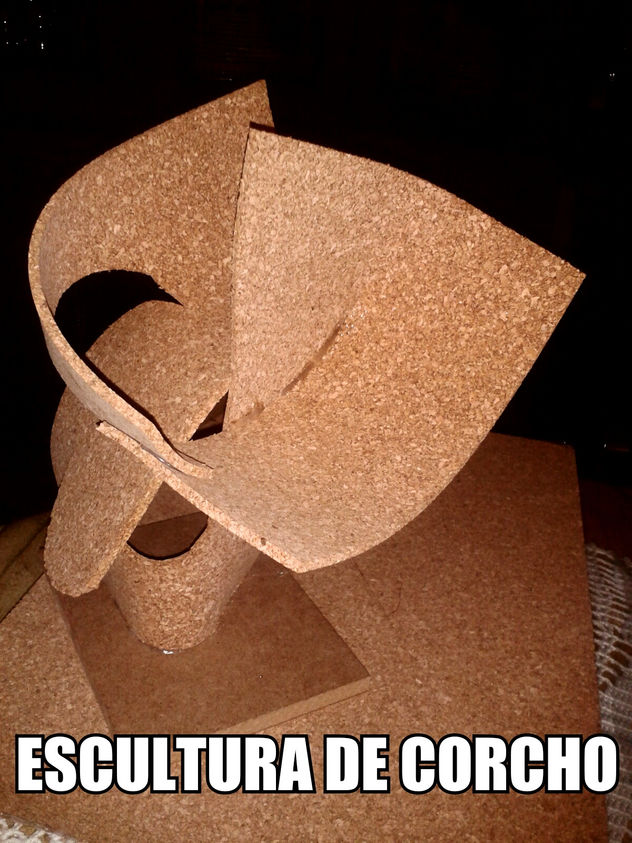 escultura de corcho