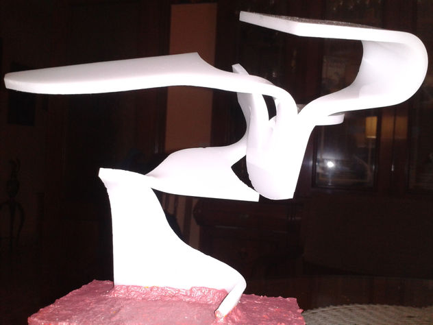 ESCULTURA BLANCA