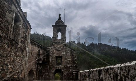 Monasterios
