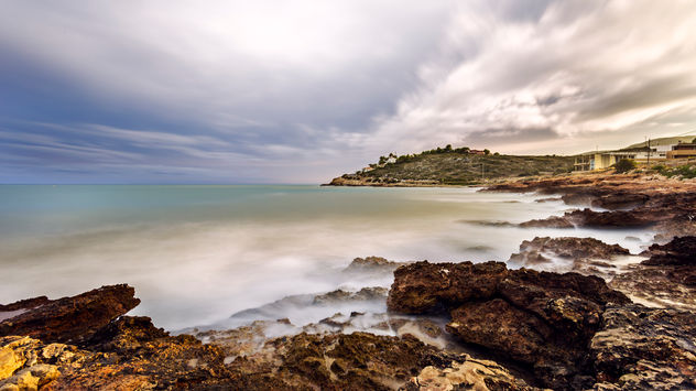 Entre mar y nubes