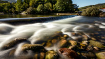 Agua y rocas