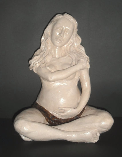 JANETH Pottery Figurative