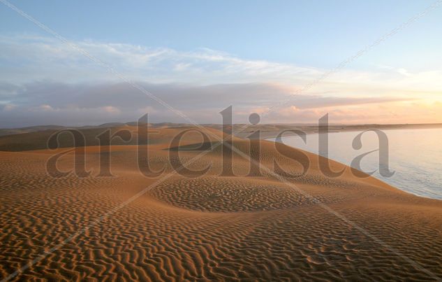 Sahara, laguna de Naila Naturaleza Color (Digital)