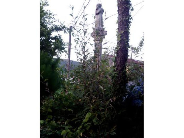 Cruceiro de Piedra Artesanal