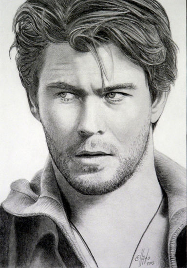 Chris Hemsworth Graphite