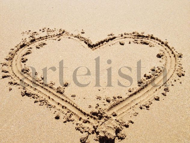 SUMMER LOVE