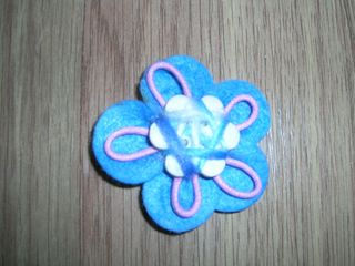 broche flor azul Bisutería Varios