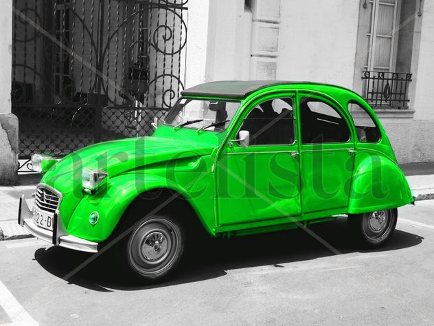 green car