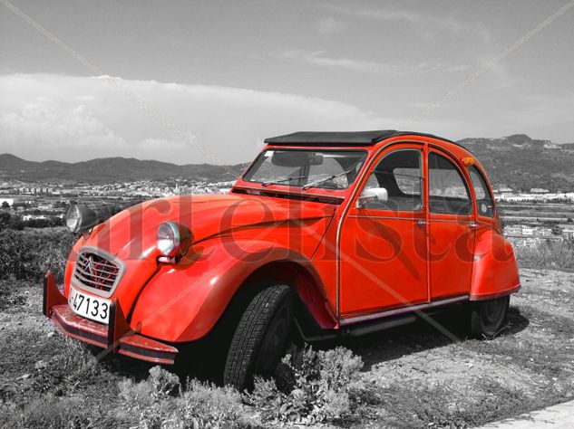 Red classic car Publicidad y moda Técnicas alternativas