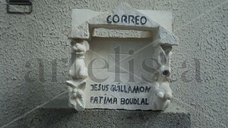 Buzon esperando suerte