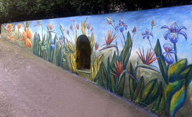 Mural flores del paraíso