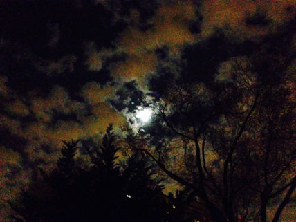 Luna nuves4