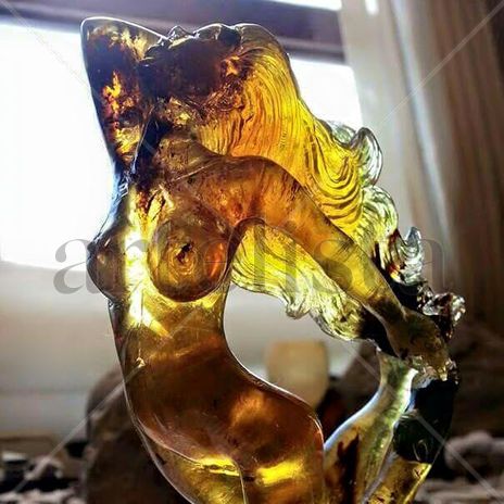 sirena en Ámbar
