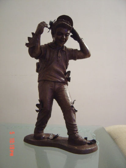 CONSULTAR Bronce Figurativa