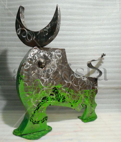 Toro Metal Figurativa