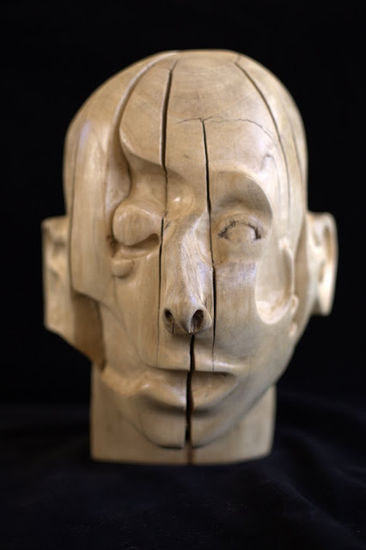 "Cabeza de hombre" Wood Figurative