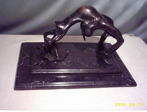 bailarina huitoto Bronce Figurativa