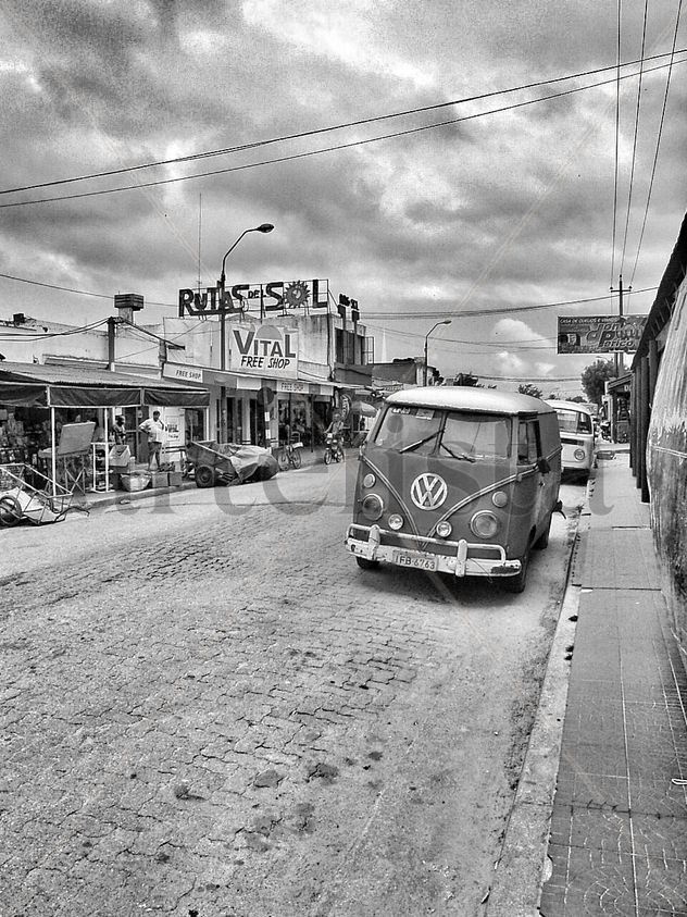 Camioneta Volkswagen Blanco y negro