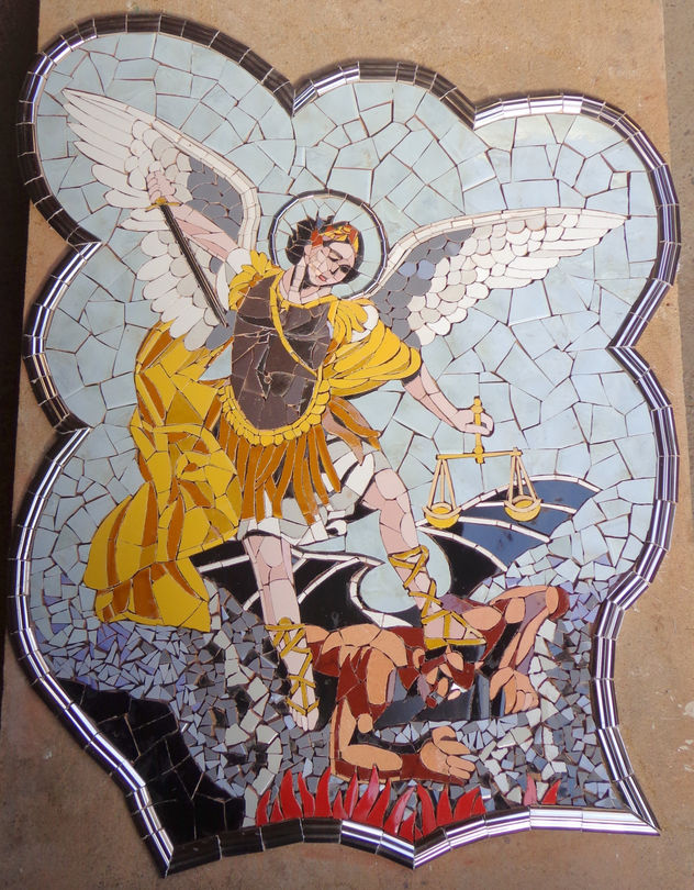 ARCÁNGEL SAN MIGUÉL