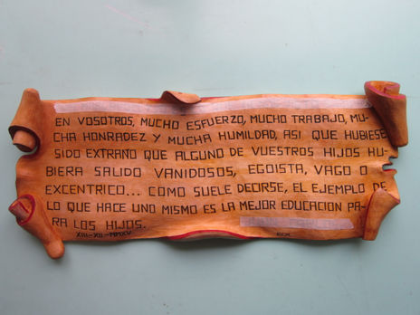 Pergamino familiar,...
