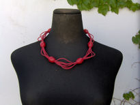 Collar bolas