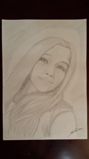 RETRATO DE CHICA Pencil