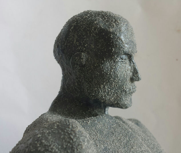 ESCULTURA HOMBRE DE PIEDRA PERFIL Otros Figurativa