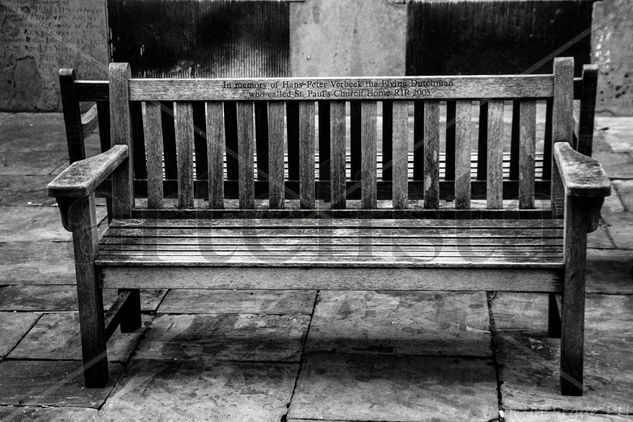 Banco solitario Otras temáticas Blanco y Negro (Digital)