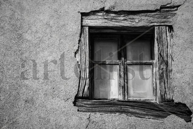 Ventana I Architecture and Interiorism Black and White (Digital)