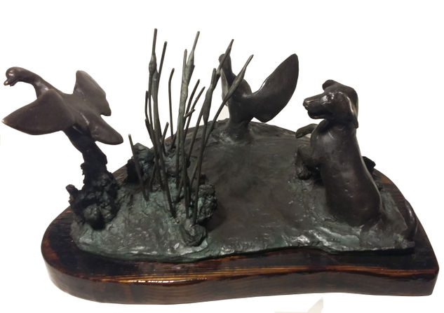 Perros con Patos Bronze Figurative