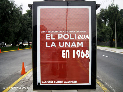 El poli con la unam...