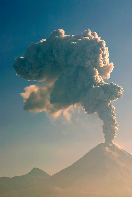 Volcán Colima 1550