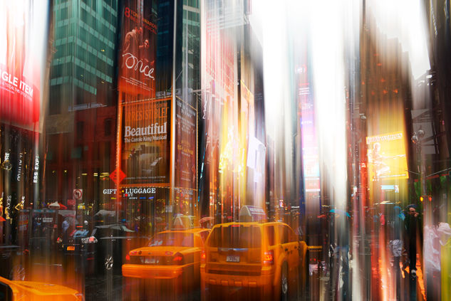 RAINING IN TIMES SQUARE Travel Color (Digital)