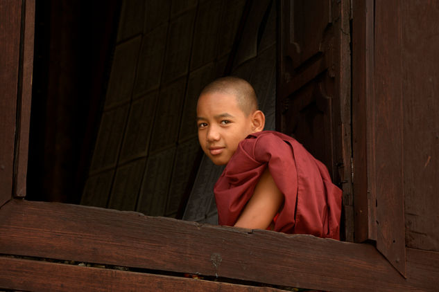 Buddhist novice Travel Color (Digital)