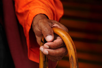 Mano de sadhu con...