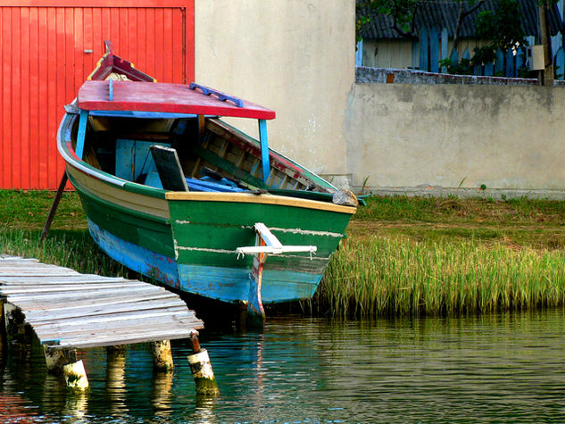 Bote Otras temáticas Color (Digital)