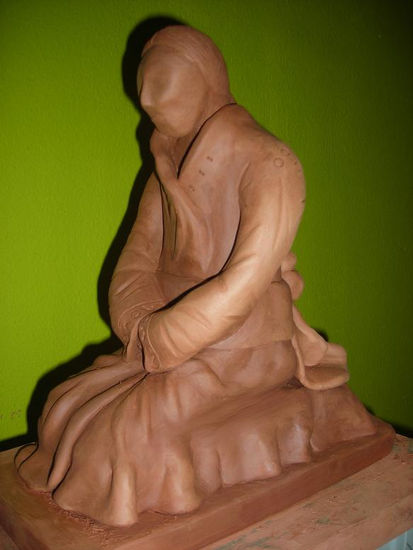 japones meditando Terracotta Figurative