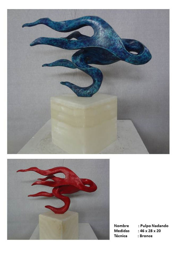 PULPO NADANDO