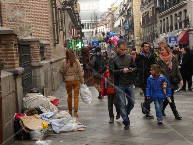 Inocencia y realidad (segunda versión) Fotoperiodismo y documental Color (Digital)