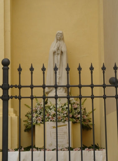 Virgen de Fátima Piedra Figurativa