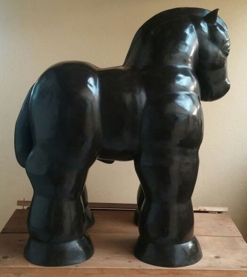 HOMENAJE AL MAESTRO BOTERO Bronze Figurative