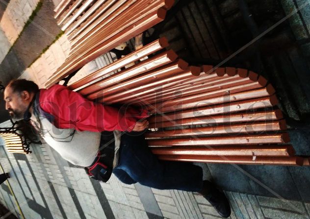 Cicuta nº7: Icaro también vuela en plena siesta