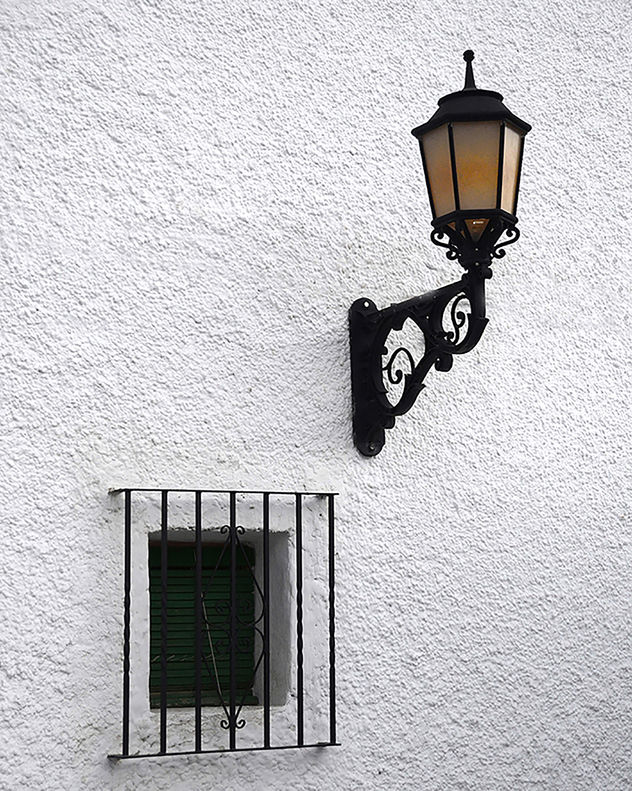 FAROL Y VENTANA