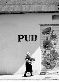 Flowers pub bw