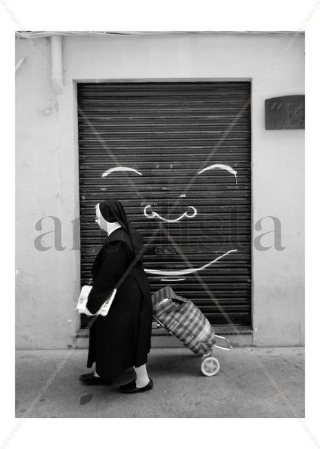 Sor Smile bw