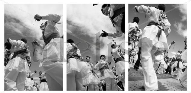 Danzantes Tríptico Fotoperiodismo y documental Blanco y Negro (Digital)