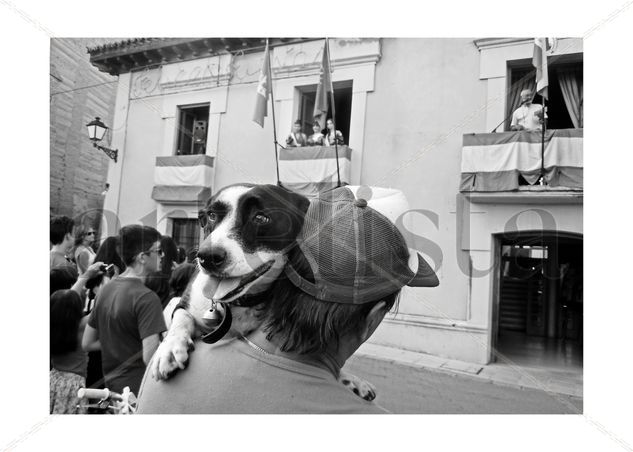 El alcalde,la reina y las damas Photojournalism and Documentary Black and White (Digital)