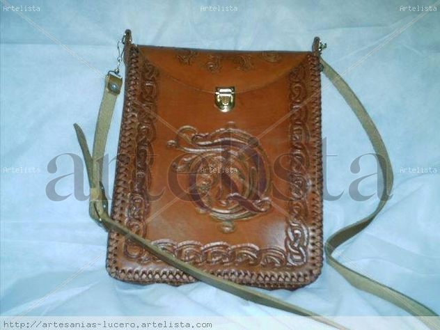 Morral Rustico - Cartera de hombre- Rustico Morral cowhide leather.Marzo 2010